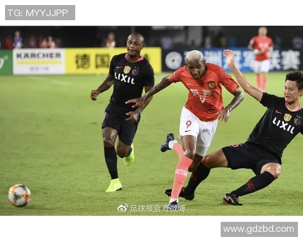 日本足球明星现状与未来展望解析及其在国际赛场的影响力